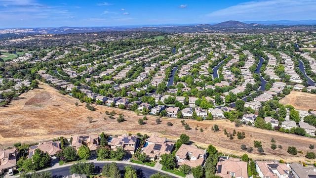 6068 Palermo Way, El Dorado Hills, CA 95762