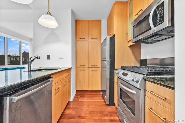 107-24 71 Road 2F, Forest Hills, NY 11375