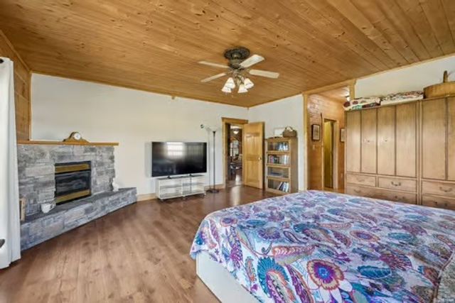 2118 Castelow Rd, Greenbrier, TN 37073