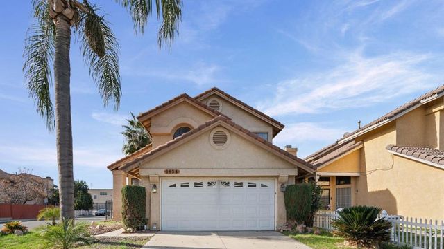 1534 Heirloom Ave, Perris, CA 92571