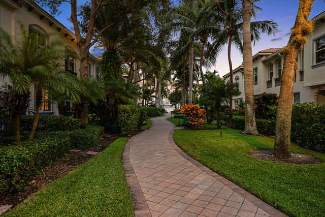 3131 Waterside Circle, Boynton Beach, FL 33435