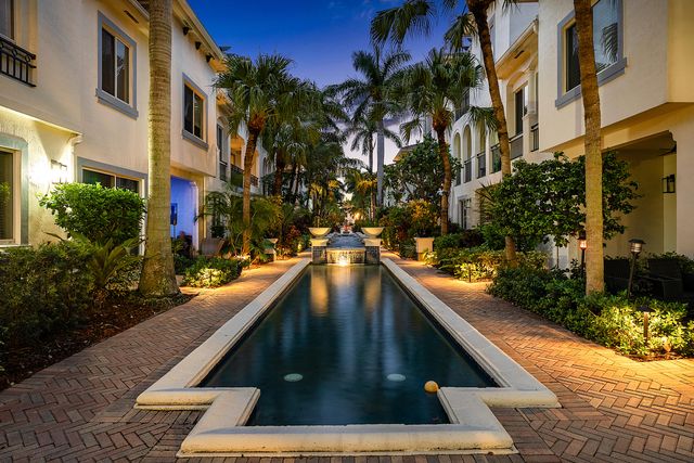 3131 Waterside Circle, Boynton Beach, FL 33435