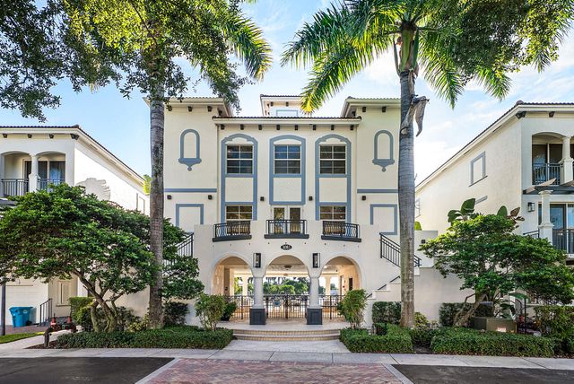 3131 Waterside Circle, Boynton Beach, FL 33435