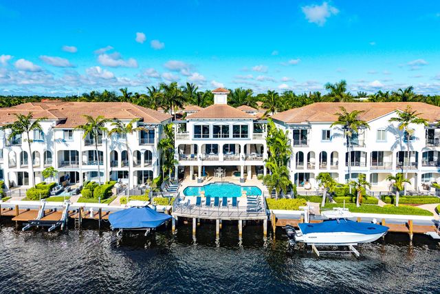 3131 Waterside Circle, Boynton Beach, FL 33435