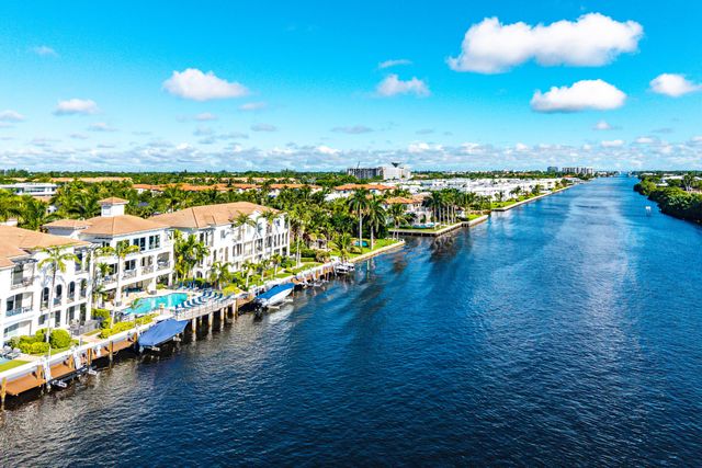 3131 Waterside Circle, Boynton Beach, FL 33435