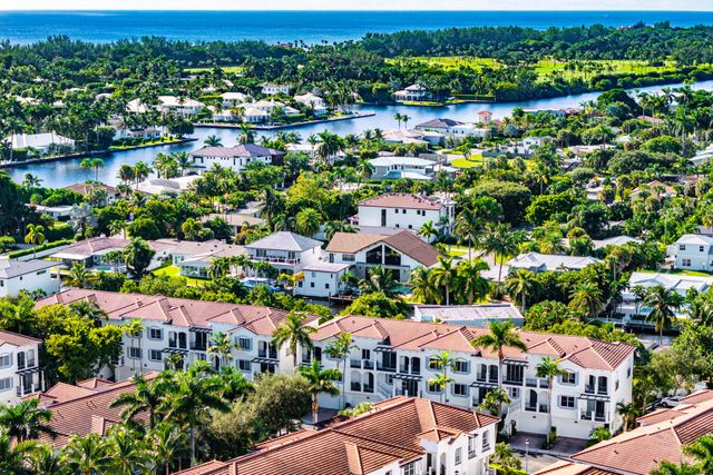 3131 Waterside Circle, Boynton Beach, FL 33435
