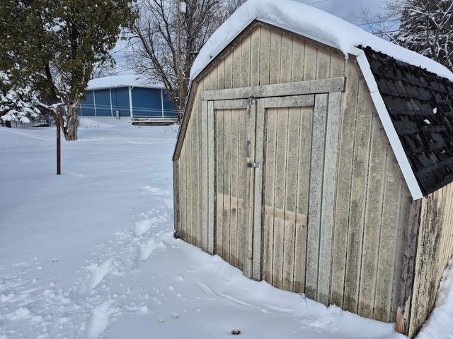 31 S Willard Avenue, Janesville, WI 53548