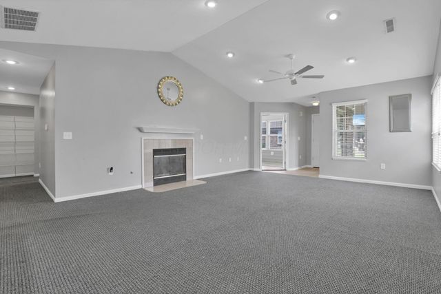 2272 Cove Landing, Grove City, OH 43123