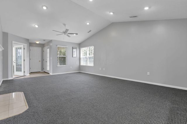2272 Cove Landing, Grove City, OH 43123