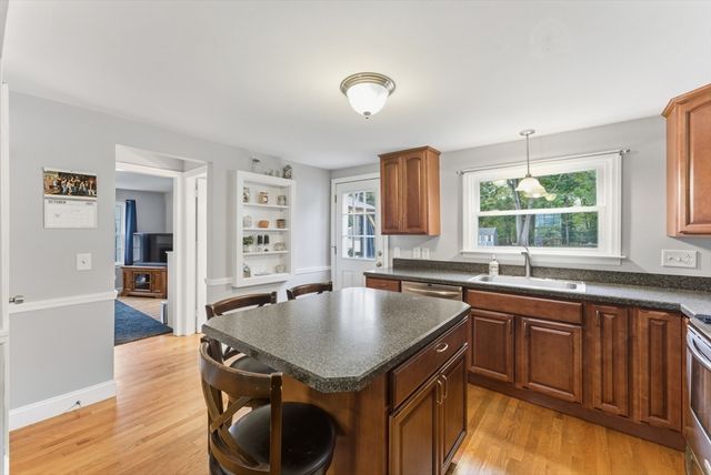 54 Churchill Road, West Springfield, MA 01089