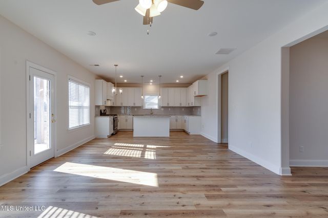 10319 March Meadows Way, Olive Branch, MS 38654