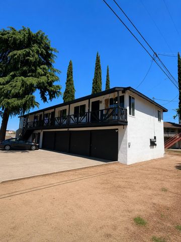 2026 E Hunter Avenue, Fresno, CA 93703