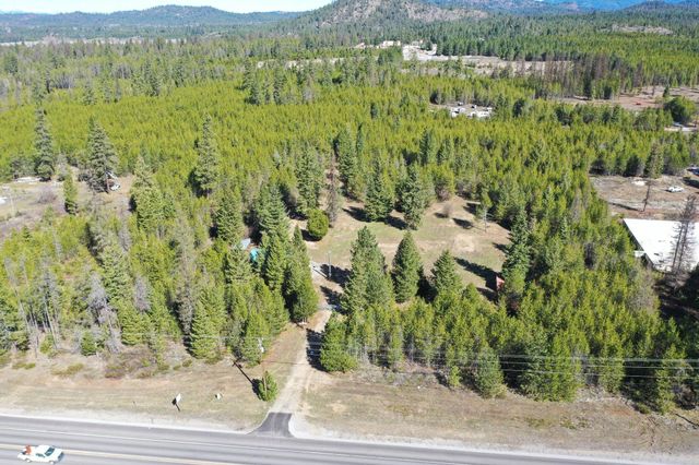 329571 Highway 2 Hwy, Newport, WA 99156