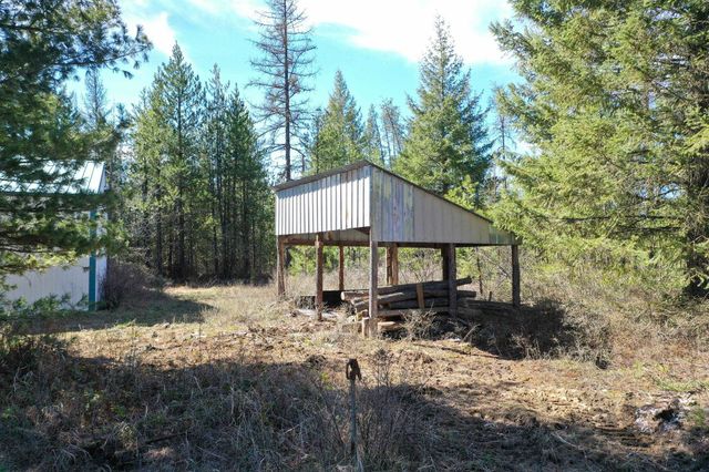 329571 Highway 2 Hwy, Newport, WA 99156