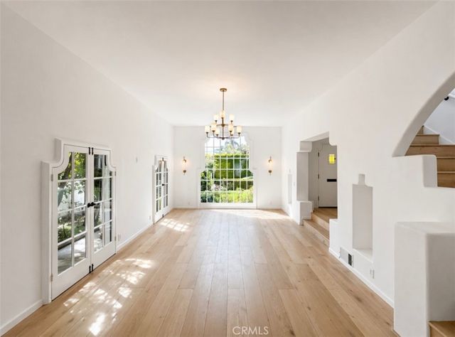 710 Adelaide Place, Santa Monica, CA 90402
