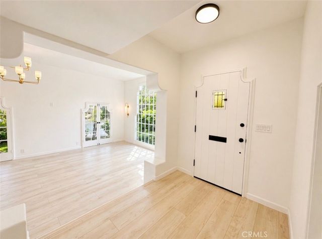 710 Adelaide Place, Santa Monica, CA 90402