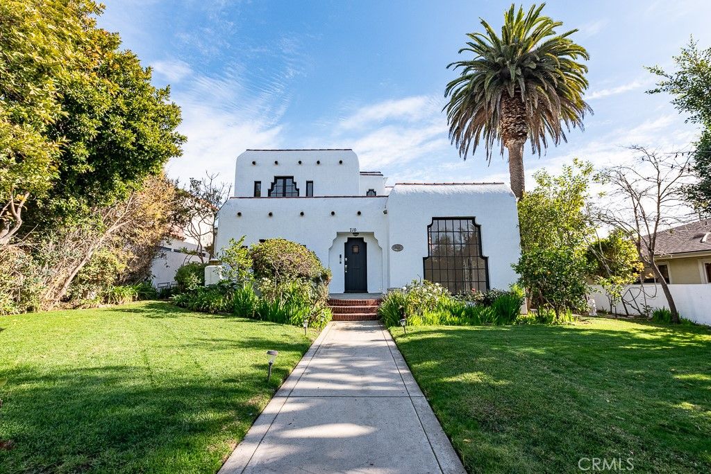 710 Adelaide Place, Santa Monica, CA 90402