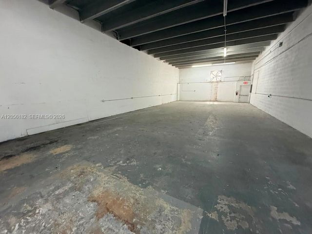 2675 W 76th St 3, Hialeah, FL 33016
