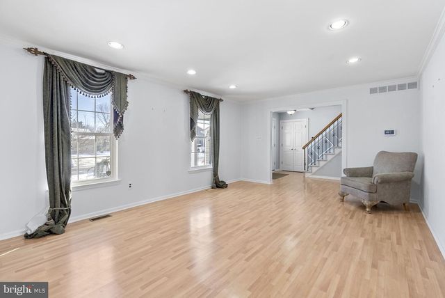 160 COUNTRY FARMS RD, Marlton, NJ 08053