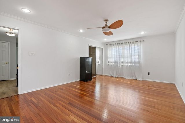 160 COUNTRY FARMS RD, Marlton, NJ 08053