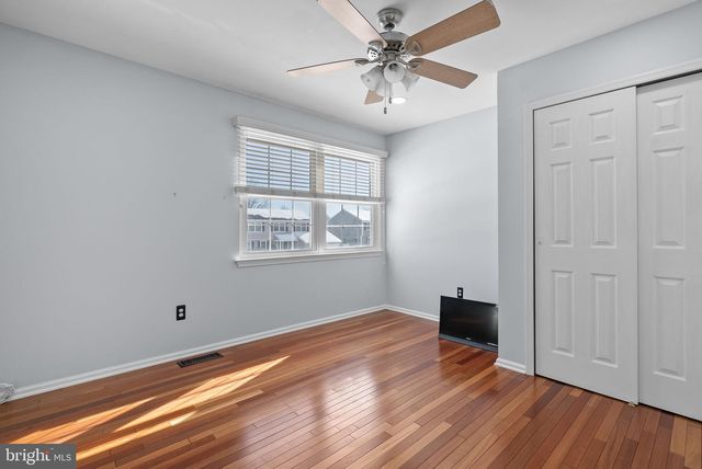 160 COUNTRY FARMS RD, Marlton, NJ 08053