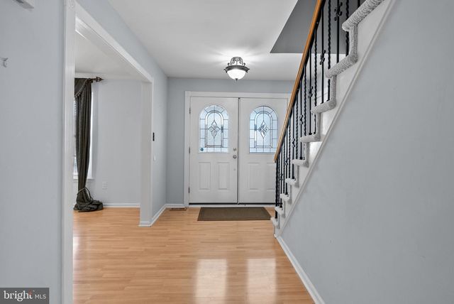 160 COUNTRY FARMS RD, Marlton, NJ 08053