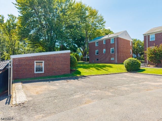 445 Morris Ave 2A, Springfield Twp., NJ 07081