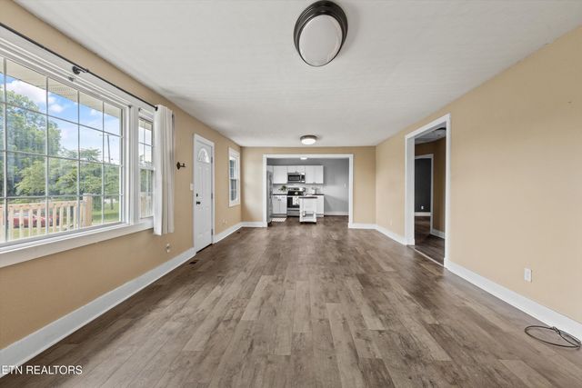 8519 Old Rutledge Pike, Knoxville, TN 37924