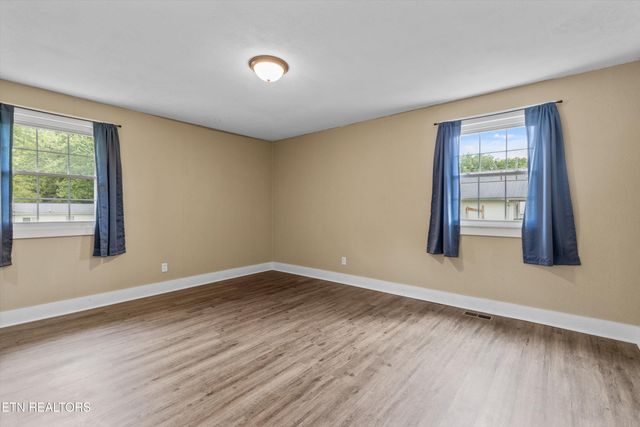 8519 Old Rutledge Pike, Knoxville, TN 37924