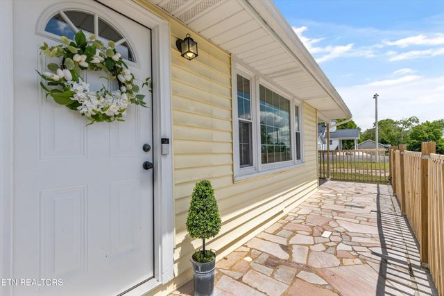8519 Old Rutledge Pike, Knoxville, TN 37924