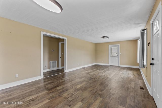 8519 Old Rutledge Pike, Knoxville, TN 37924
