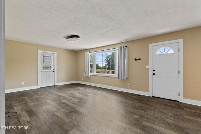 8519 Old Rutledge Pike, Knoxville, TN 37924