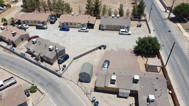 8903 OLD COUNTY Road A, El Paso, TX 79907