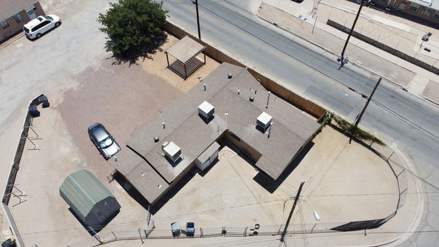 8903 OLD COUNTY Road A, El Paso, TX 79907