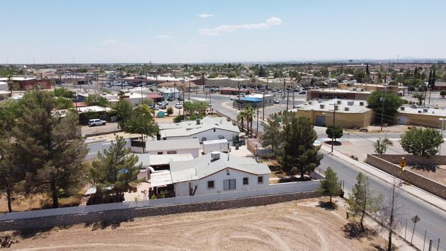 8903 OLD COUNTY Road A, El Paso, TX 79907