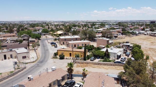 8903 OLD COUNTY Road A, El Paso, TX 79907