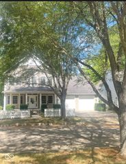 5670 Honey Locust Drive, Columbus, IN 47201