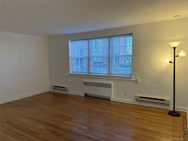 291 Manville Road 2D, Pleasantville, NY 10570