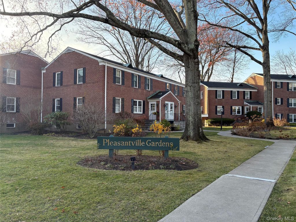 291 Manville Road 2D, Pleasantville, NY 10570
