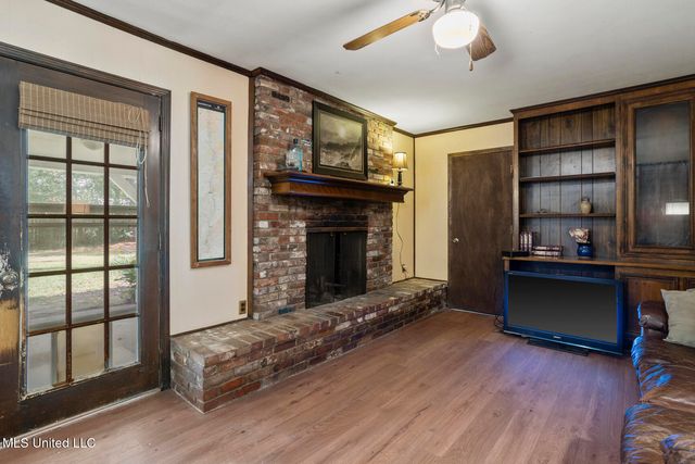 5130 Sunnyvale Drive, Jackson, MS 39211