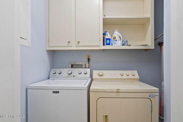 5130 Sunnyvale Drive, Jackson, MS 39211