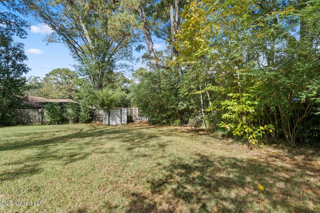 5130 Sunnyvale Drive, Jackson, MS 39211