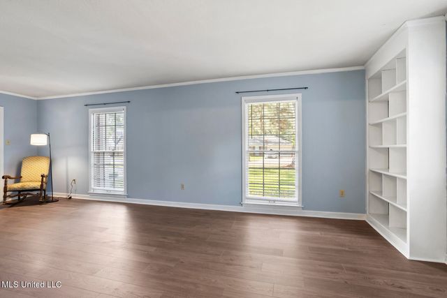 5130 Sunnyvale Drive, Jackson, MS 39211