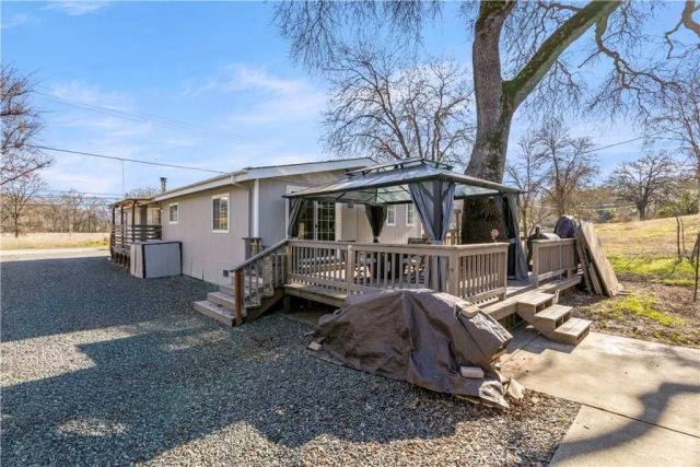 5675 Lakeshore Boulevard, Lakeport, CA 95453