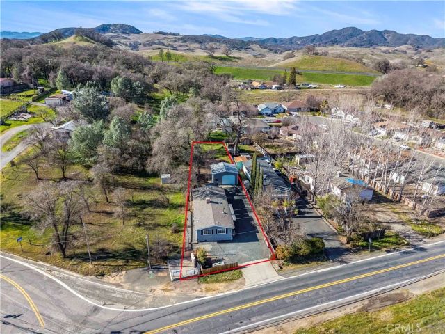 5675 Lakeshore Boulevard, Lakeport, CA 95453