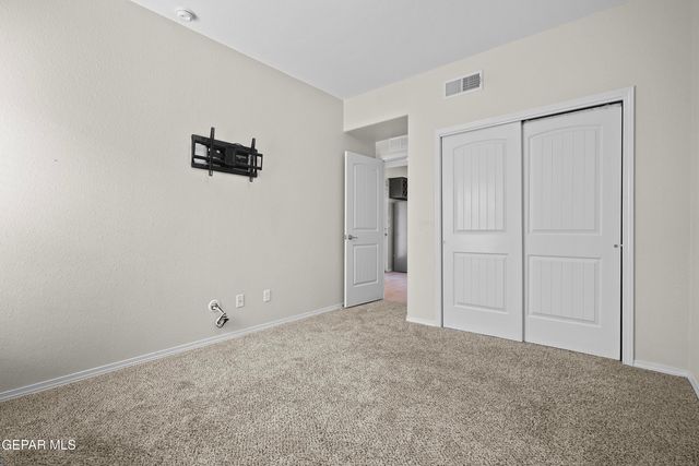 2009 WILLIAM CAPLES Street, El Paso, TX 79938