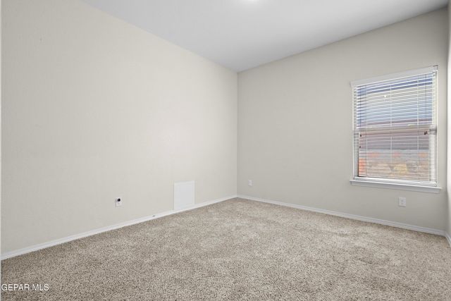 2009 WILLIAM CAPLES Street, El Paso, TX 79938