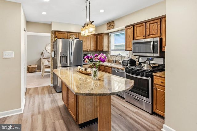 7 YORK CT, Sicklerville, NJ 08081
