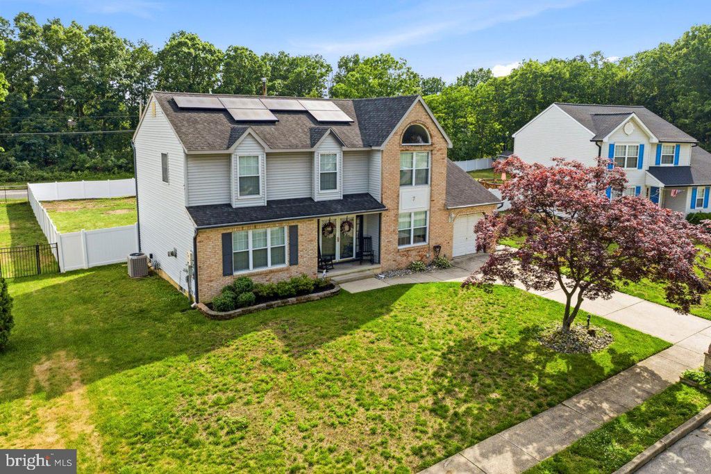 7 YORK CT, Sicklerville, NJ 08081