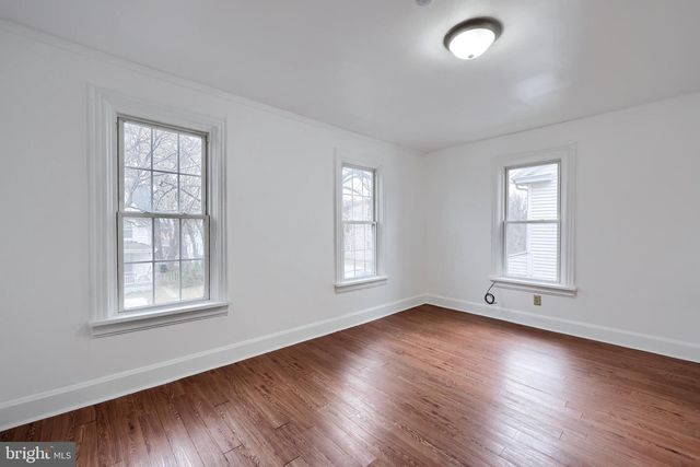 3211 N 4TH ST, Harrisburg, PA 17110